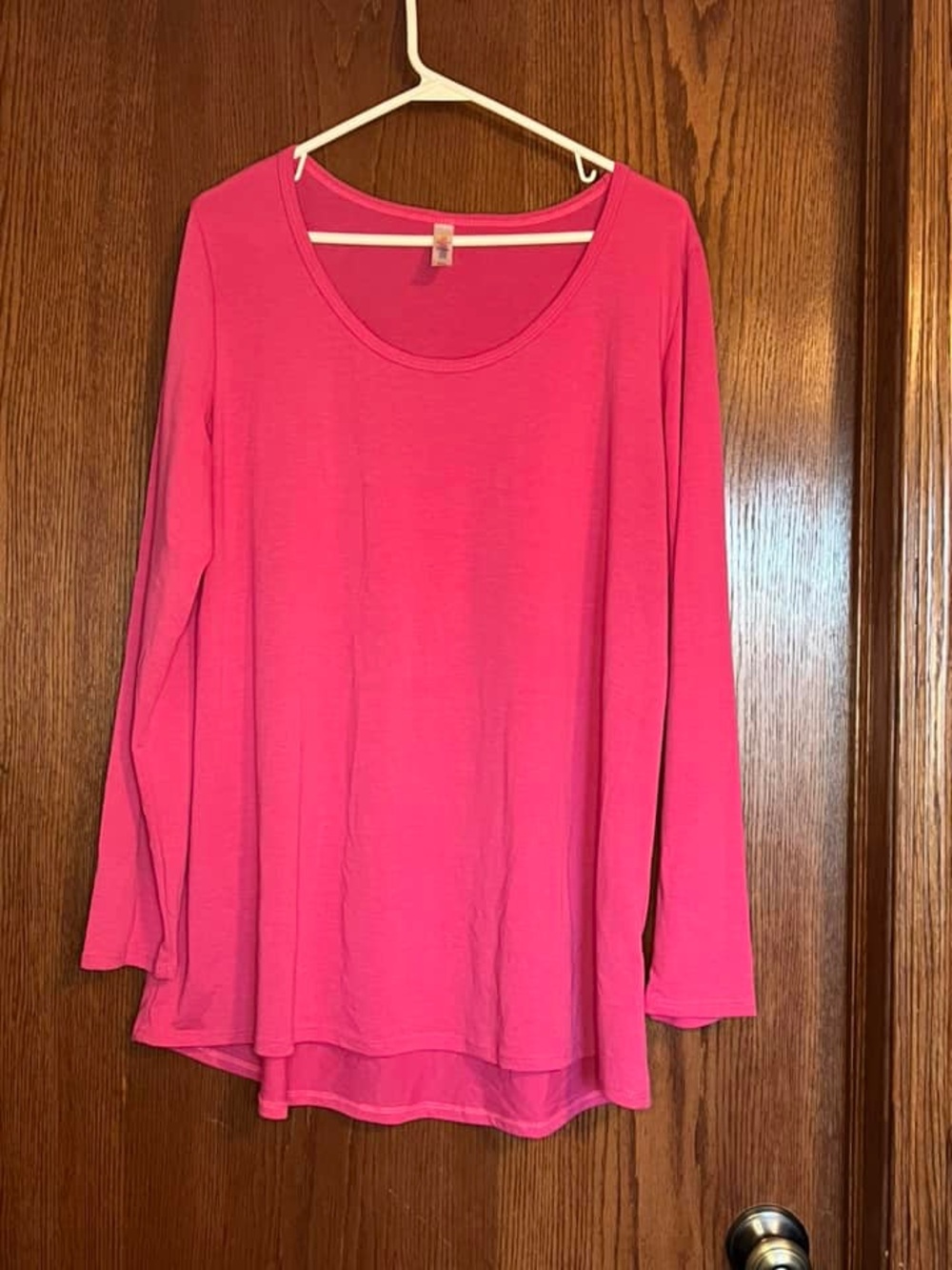 LuLaRoe Long-Sleeve Scoop Neck Top - Hot Pink